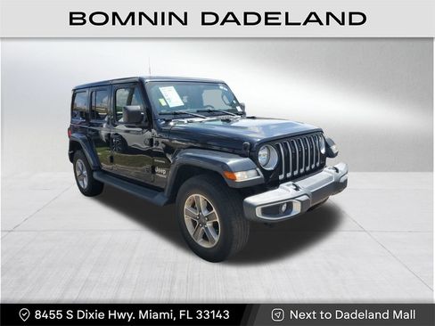 Used 2022 Jeep Wrangler Unlimited Sahara image 1