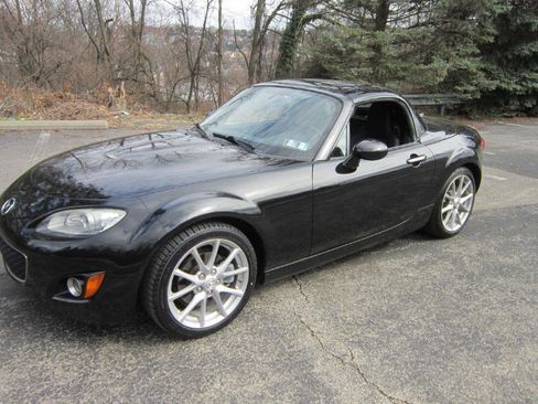 Used 2011 MAZDA MX-5 Miata Grand Touring w/ Premium Pkg image 21