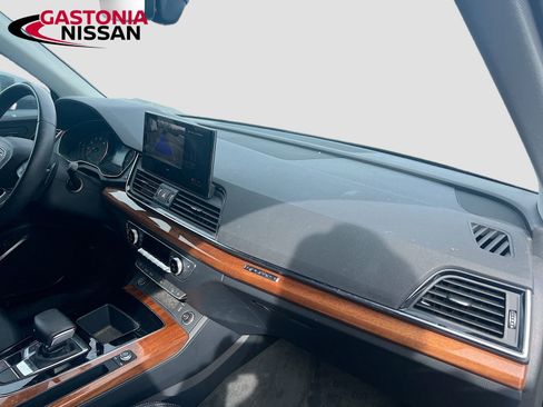 Used 2023 Audi Q5 2.0T Premium w/ Convenience Package image 38