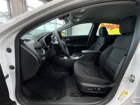 Used 2023 Chevrolet Malibu LS w/ Driver Confidence Package FWD image 11