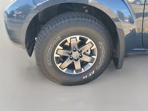 Used 2020 Nissan Frontier PRO-4X w/ Pro-4x Utility Package image 30