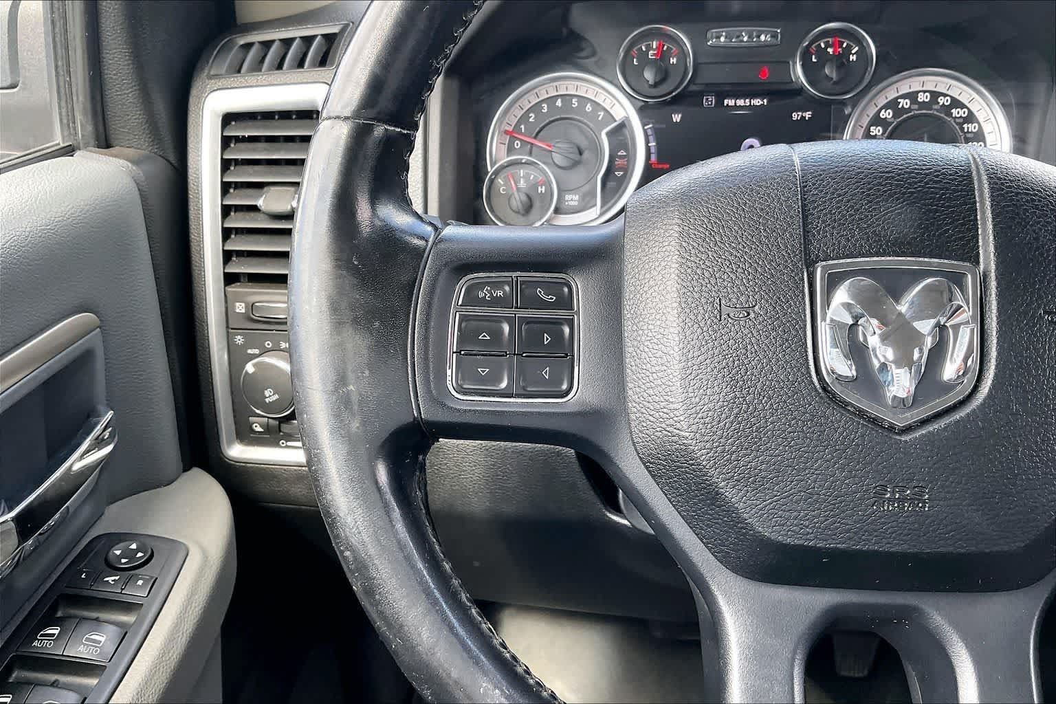 Used 2019 RAM 1500 Big Horn AWD/4WD image 24