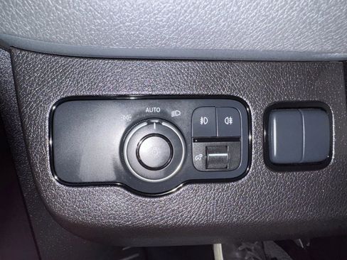 Used 2021 Mercedes-Benz Sprinter 3500 image 31