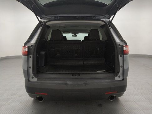 Used 2021 Chevrolet Traverse LS w/ LPO, Floor Liner Package AWD/4WD image 29