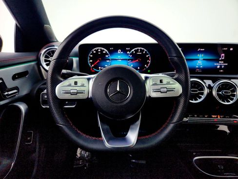 Used 2023 Mercedes-Benz CLA 250 image 18