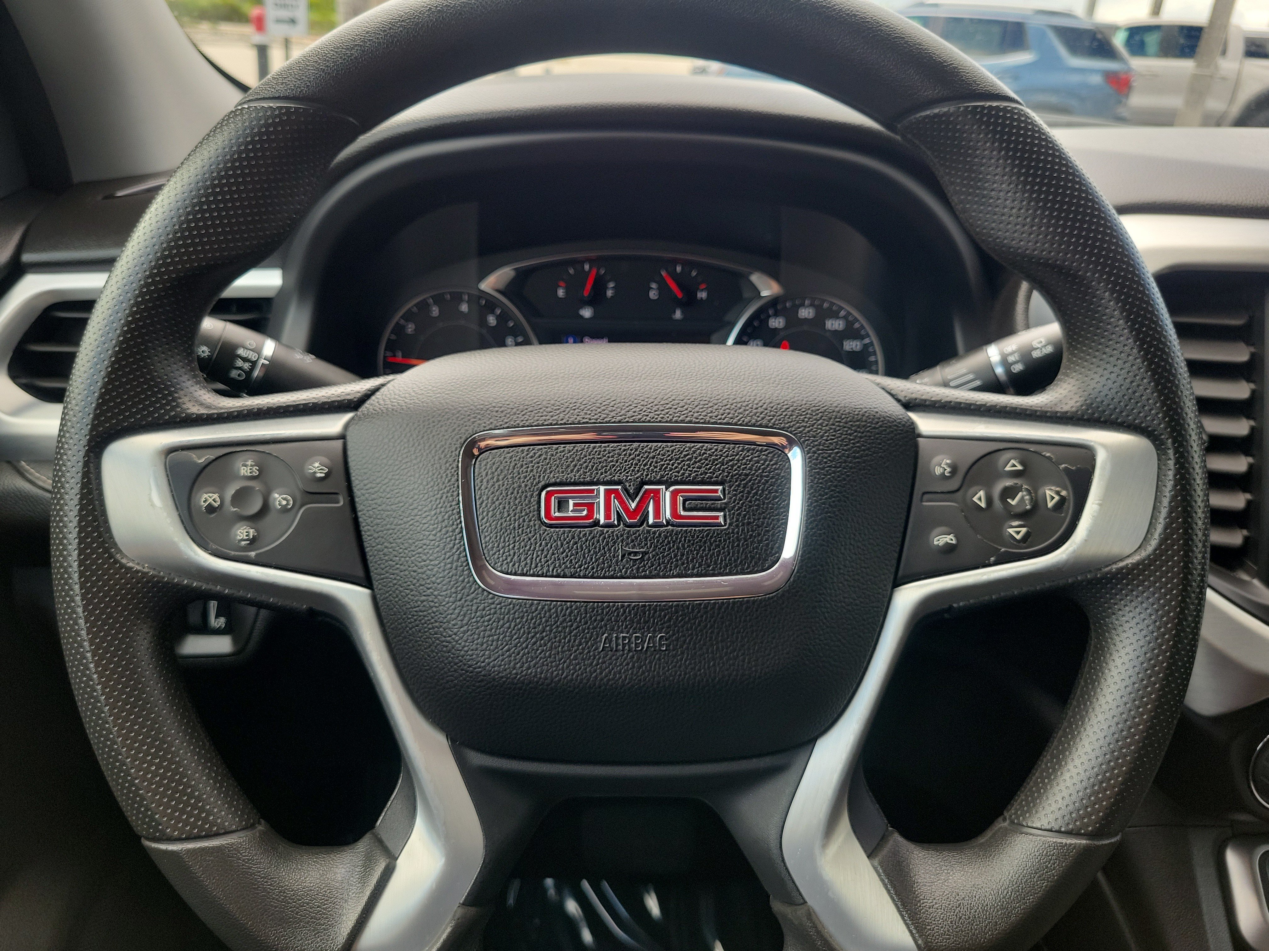 Used 2023 GMC Acadia SLE w/ Elevation Edition FWD image 18