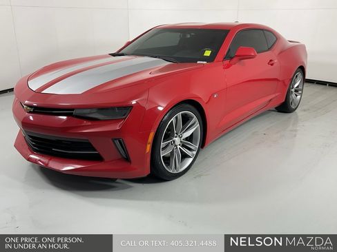 Used 2018 Chevrolet Camaro LT w/ RS Package image 4