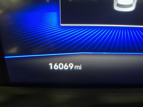 Certified 2022 Volkswagen Jetta S image 9