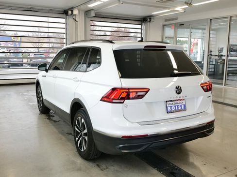Used 2022 Volkswagen Tiguan S image 4