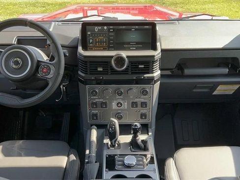 Used 2025 INEOS Grenadier image 14