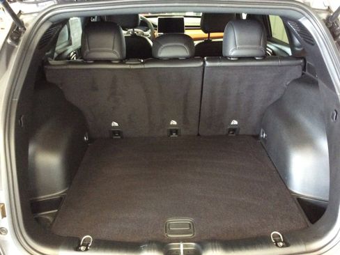 Used 2024 Jeep Compass Limited image 5