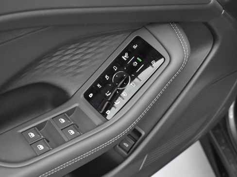 New 2026 Audi A6 Premium Plus AWD/4WD image 6