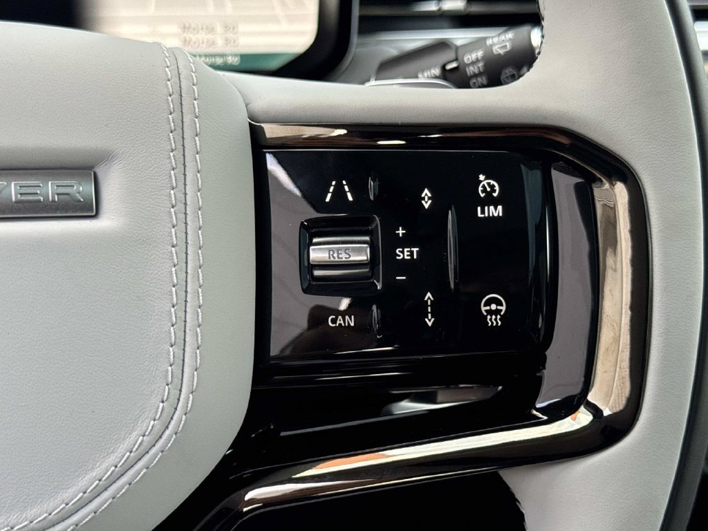 New 2027 Land Rover Range Rover Sport Battersea AWD/4WD image 30
