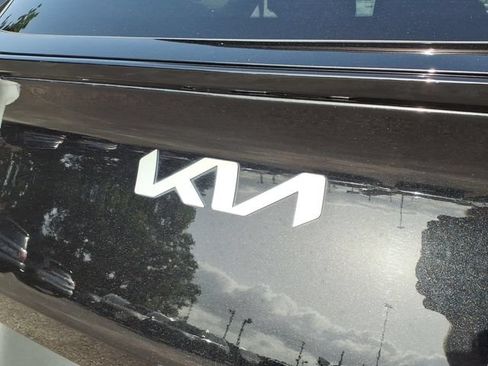 Used 2023 Kia Sportage LX FWD image 10
