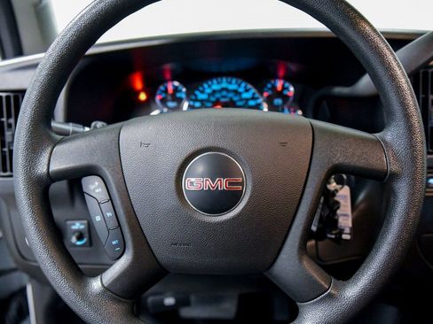 Used 2024 GMC Savana 2500 Work Van w/ Driver Convenience Package image 21