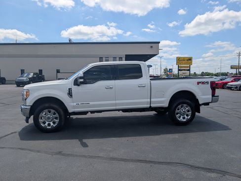 Used 2017 Ford F350 Lariat w/ Lariat Ultimate Package AWD/4WD image 5