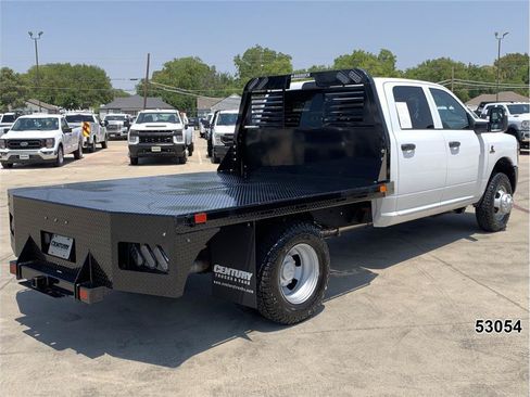Used 2024 RAM 3500 Tradesman AWD/4WD image 2