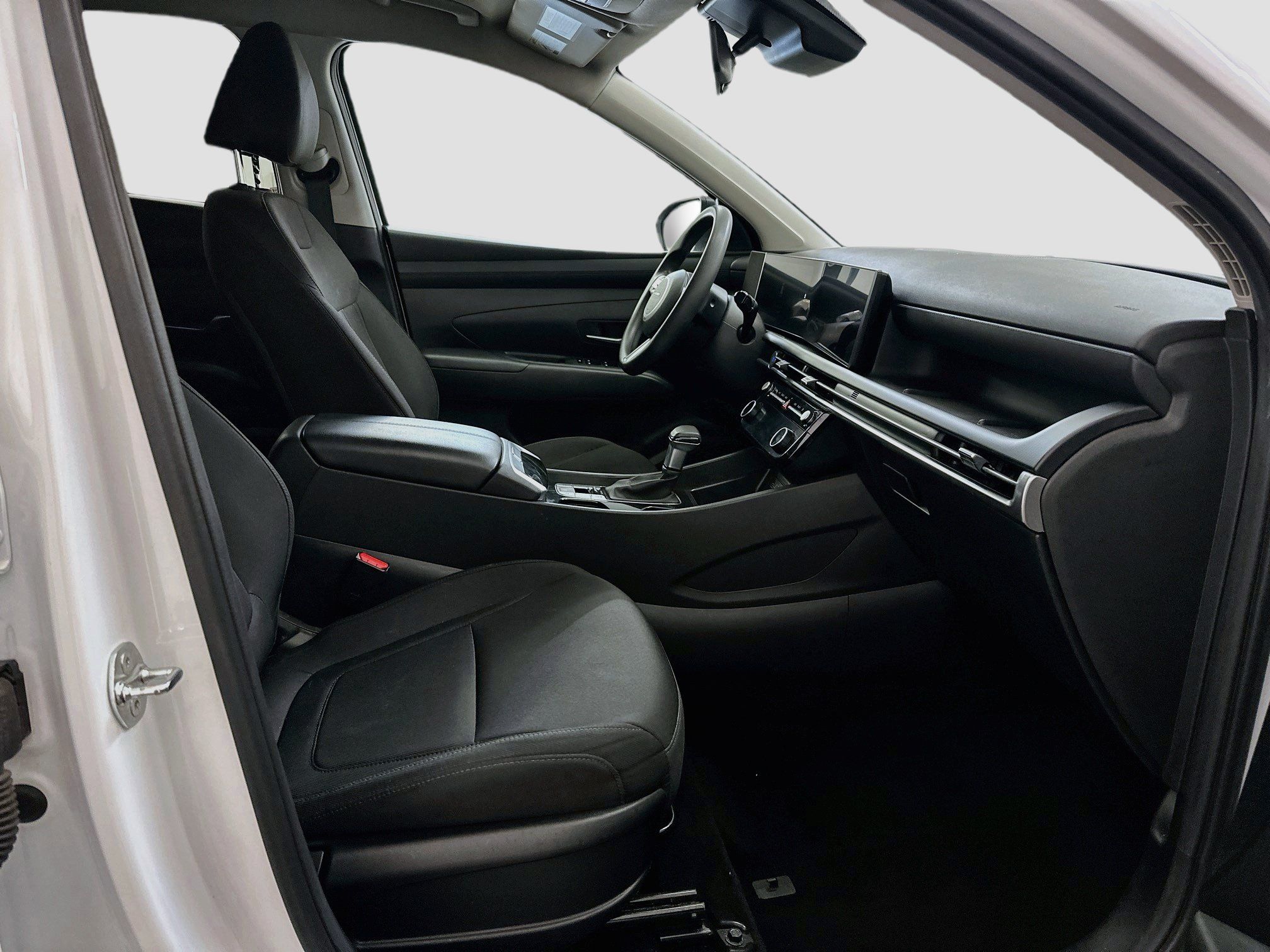 Used 2025 Hyundai Tucson SEL AWD/4WD image 33