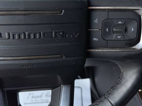 Used 2024 GMC Hummer EV 3X AWD/4WD image 18
