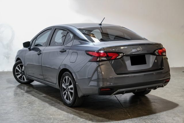 Used 2024 Nissan Versa S w/ S Plus Package FWD image 12