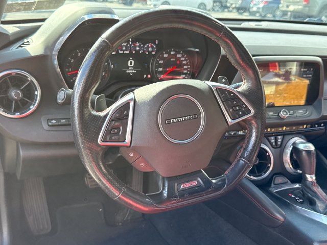 Used 2021 Chevrolet Camaro SS RWD image 20