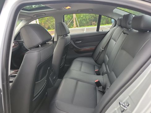 Used 2008 BMW 335xi Sedan AWD/4WD image 27