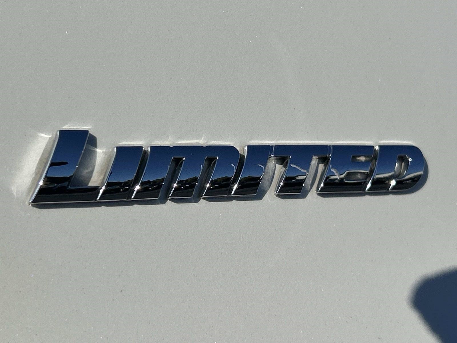 Used 2023 Toyota 4Runner Limited RWD image 8