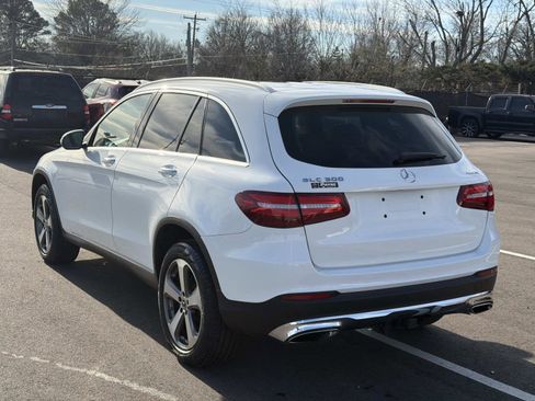 Used 2019 Mercedes-Benz GLC 300 4MATIC image 17
