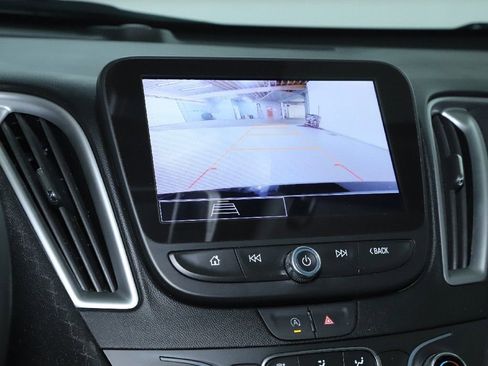 Used 2024 Chevrolet Malibu LT image 27