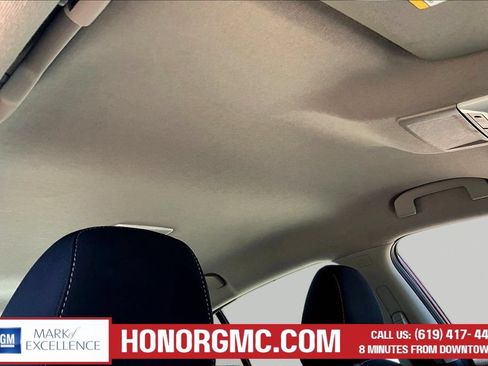 Used 2024 Nissan Sentra SV FWD image 27