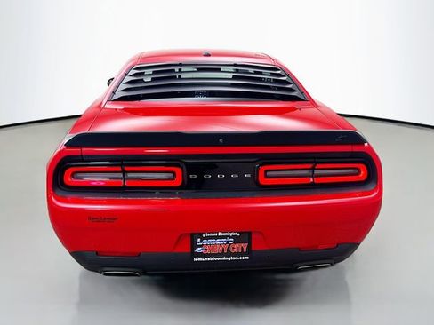Used 2019 Dodge Challenger GT w/ Blacktop Package image 7