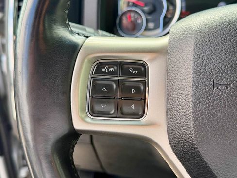 Used 2017 RAM 1500 Laramie AWD/4WD image 26