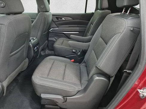 Certified 2024 Chevrolet Traverse LT FWD image 18