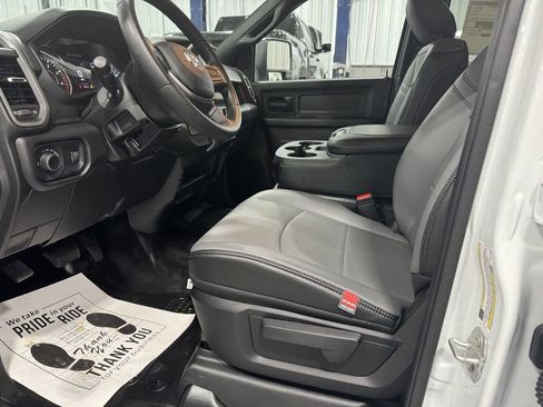 New 2024 RAM 2500 Tradesman AWD/4WD image 4