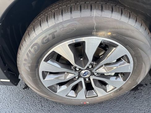 New 2025 Subaru Outback Touring XT image 3