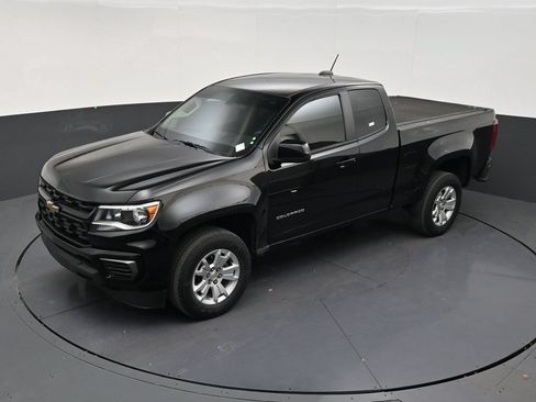 Used 2022 Chevrolet Colorado LT RWD image 11