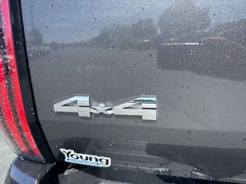 Used 2022 Toyota Tundra Capstone AWD/4WD image 13