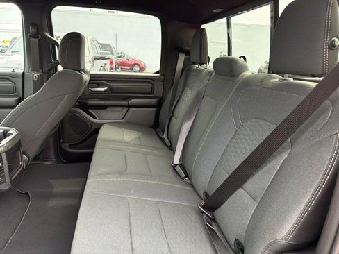 New 2026 RAM 1500 Express AWD/4WD image 19