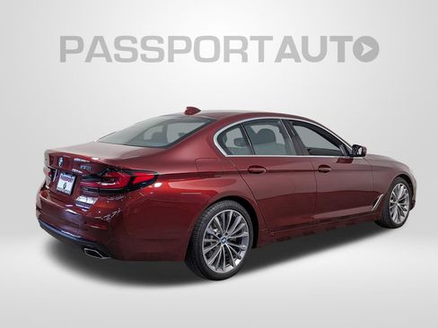 Used 2023 BMW 530i xDrive w/ Premium Package AWD/4WD image 7