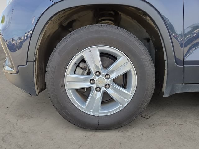 Used 2018 Chevrolet Trax LS AWD/4WD image 9