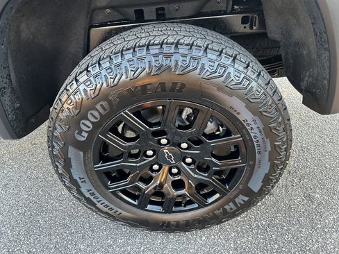 Used 2026 Chevrolet Colorado Trail Boss image 22