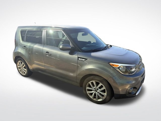 Used 2018 Kia Soul + FWD image 18
