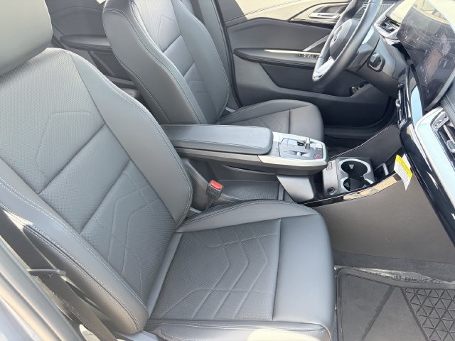 Used 2026 BMW X1 xDrive28i w/ Convenience Package AWD/4WD image 11