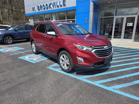 Used 2018 Chevrolet Equinox Premier AWD/4WD image 1