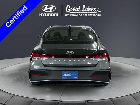 Certified 2024 Hyundai Elantra SE FWD image 5