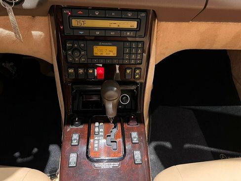 Used 2000 Mercedes-Benz SL 500 image 18