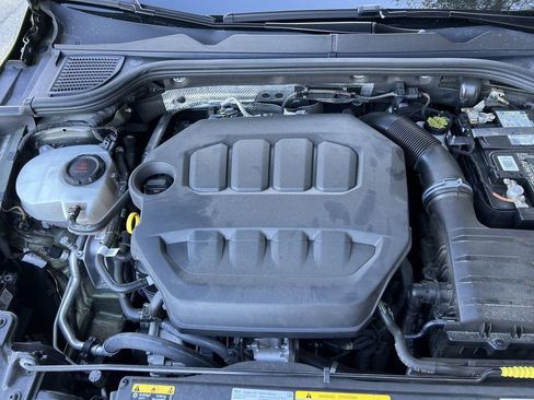 Used 2022 Volkswagen GTI Autobahn image 26