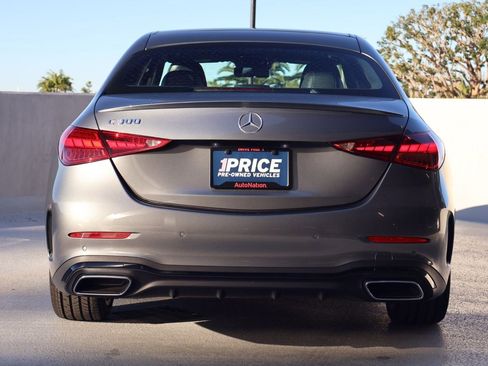 Used 2022 Mercedes-Benz C 300 Sedan image 10