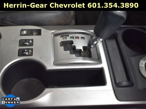 Used 2017 Toyota 4Runner SR5 Premium image 26