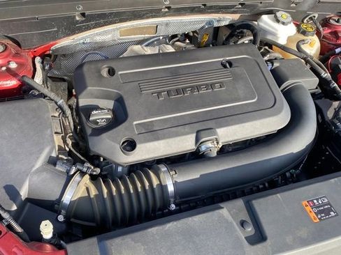 Used 2023 Buick Envision Essence w/ Sport Touring Package image 21